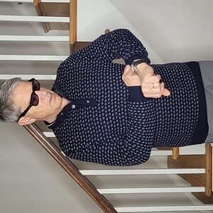 Vineyard Vines Men's Oysterman Navy and White Mockneck Sweater Size Large NWT